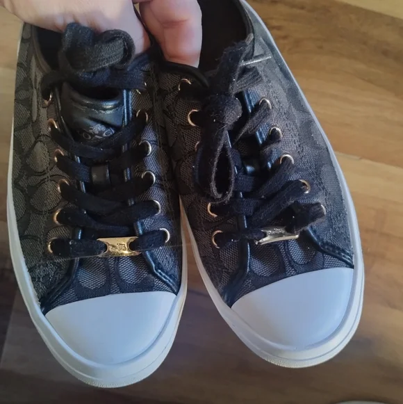 Coach Empire Sneakers 7.5 - Picture 3 of 12